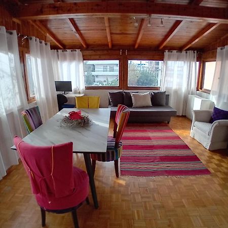Sunny Apartment Northern Атина Екстериор снимка