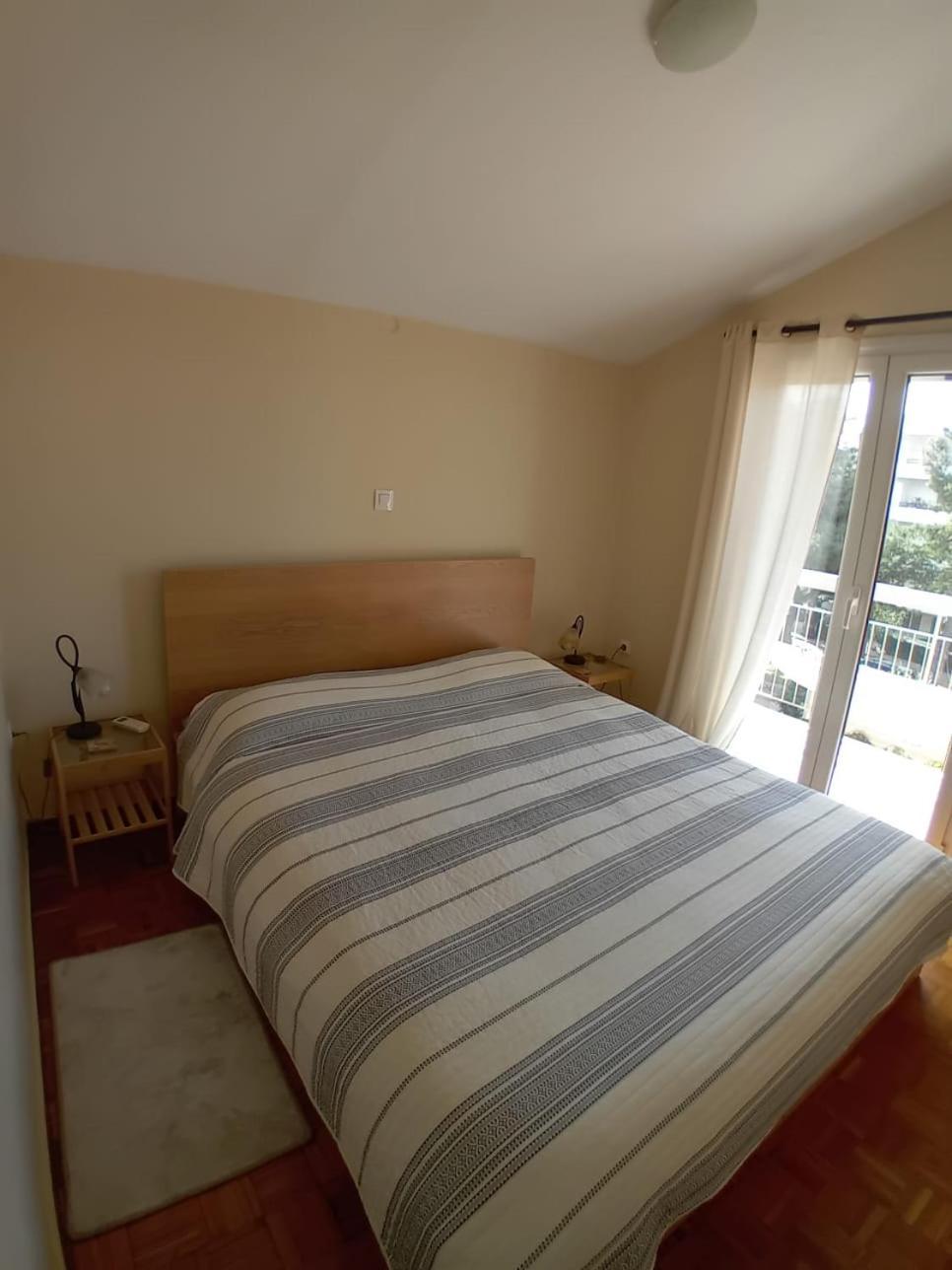 Sunny Apartment Northern Атина Екстериор снимка